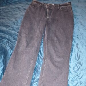 Abercrombie and Fitch Women's 90's Slim Straight Ultra High Rise Size 32/14 NWOT